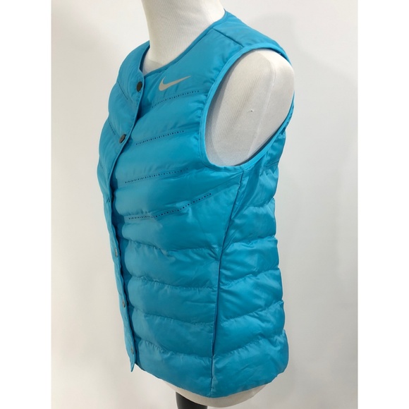 Nike Aeroloft Women's Ultra Light Fury Golf Vest - Picture 3 of 8
